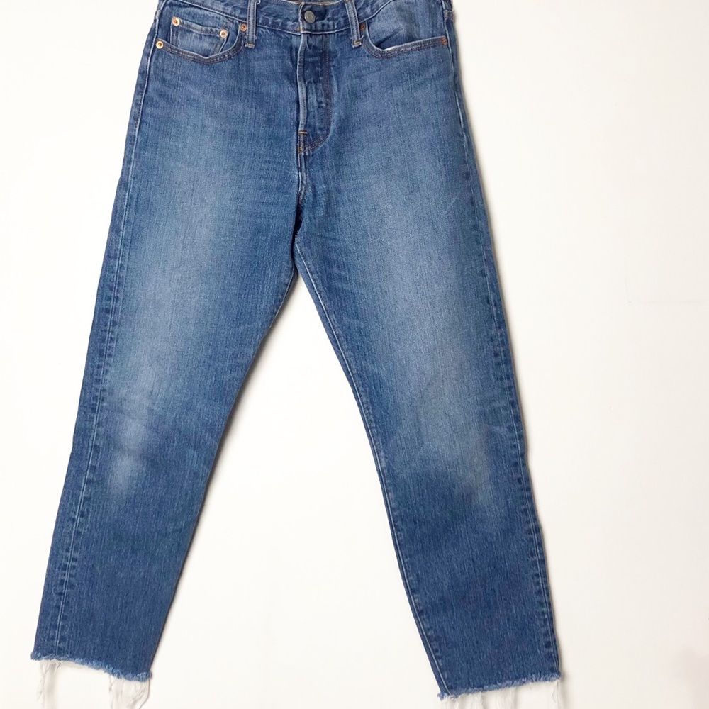 Levi’s High Waisted  Weggie Fit Size 29